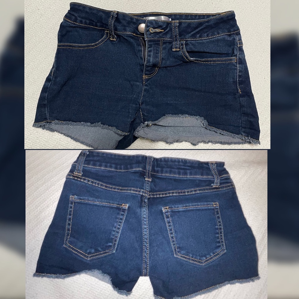 Junior’s Short Shorts